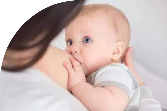 为什么母乳宝宝长得小，奶粉宝宝长的胖大？